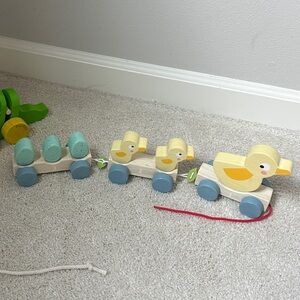 Tender Leaf Pull-Along Duck Wood Train Toy - Yellow and Blue
